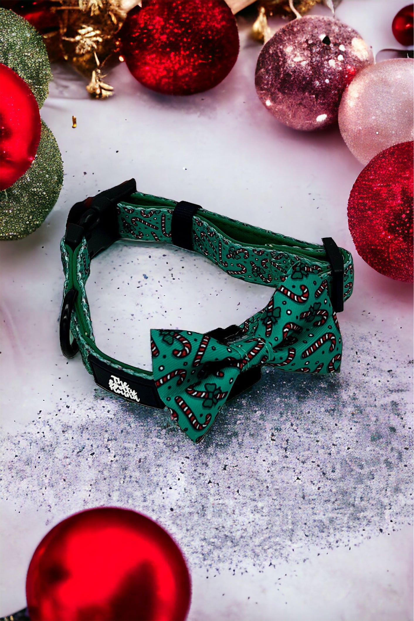 Candy Cane Cutie - Collar